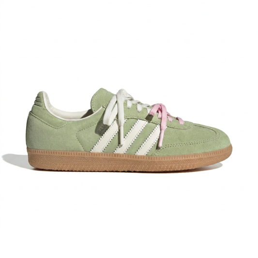 Women's sneaker in Magic Lime / Off White — view 1