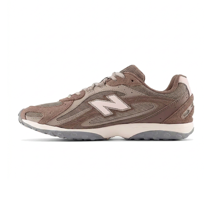Women's sneaker in Stone Pink/Inline Brown/Cortado — view 3