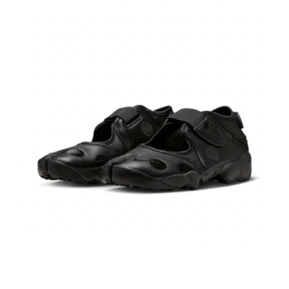 Women's sneaker in Black — view 2