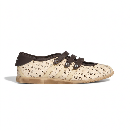 Women's flat — view 1