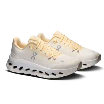 Women's running shoe — view 16