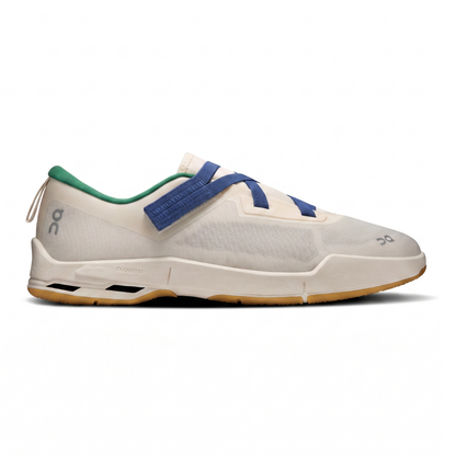 Women's running shoe — view 3