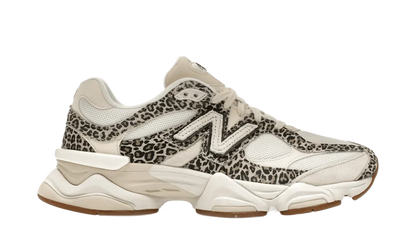 Women's sneaker — view 2